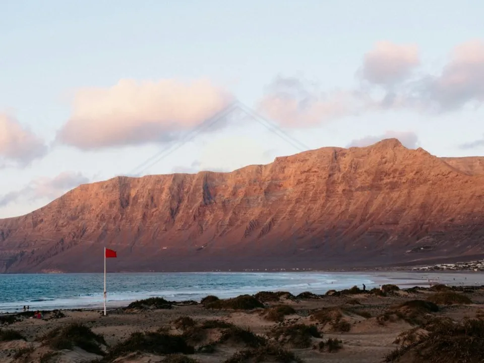 Helårsgrund i Caleta De Famara, Lanzarote - foto 5