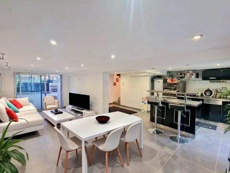 Villa i Villemomble, Seine-Saint-Denis - foto 1