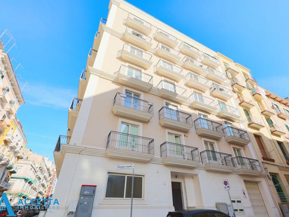 Apartamento en Taranto, Taranto - foto 1