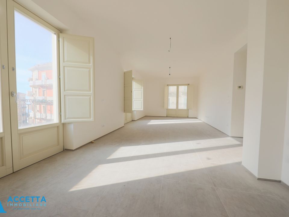 Apartamento en Taranto, Taranto - foto 2