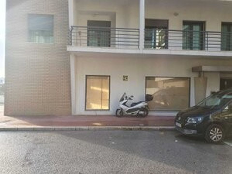 Erhvervsejendom i Odivelas, Lisbon - foto 4