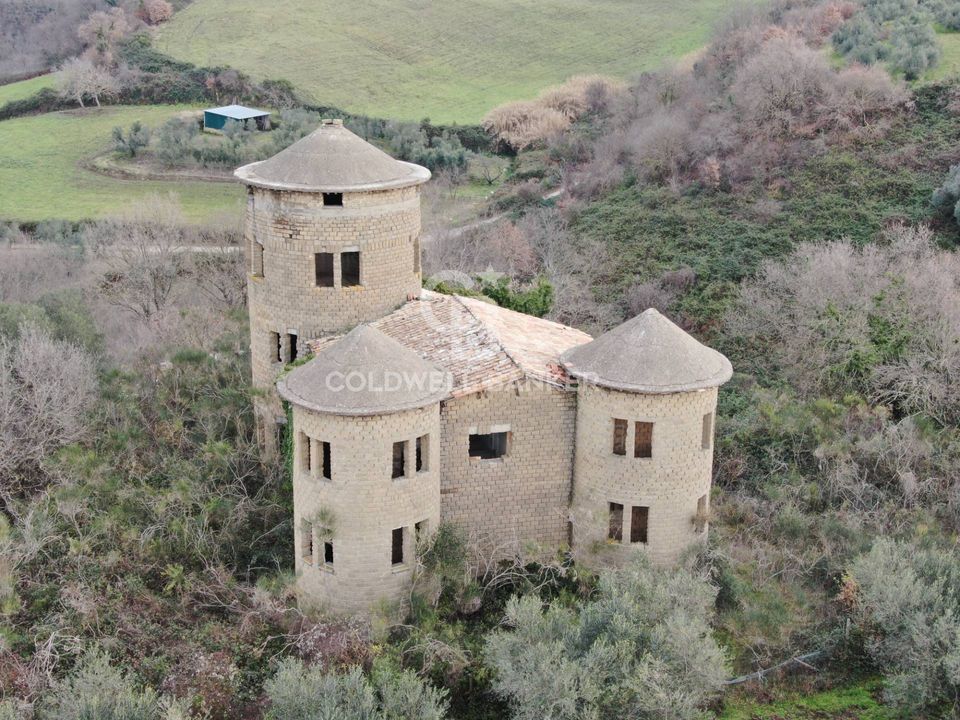 Villa en Farnese, Viterbo - foto 3