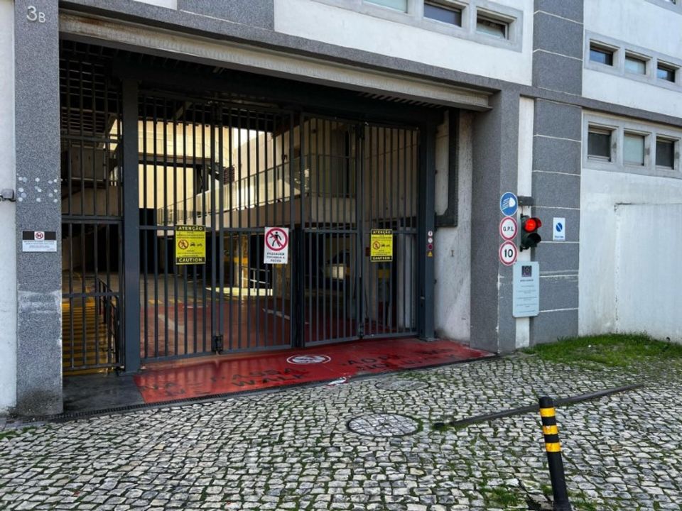 Miejsce parkingowe: Lisbon, Lisbon – zdjęcie 3