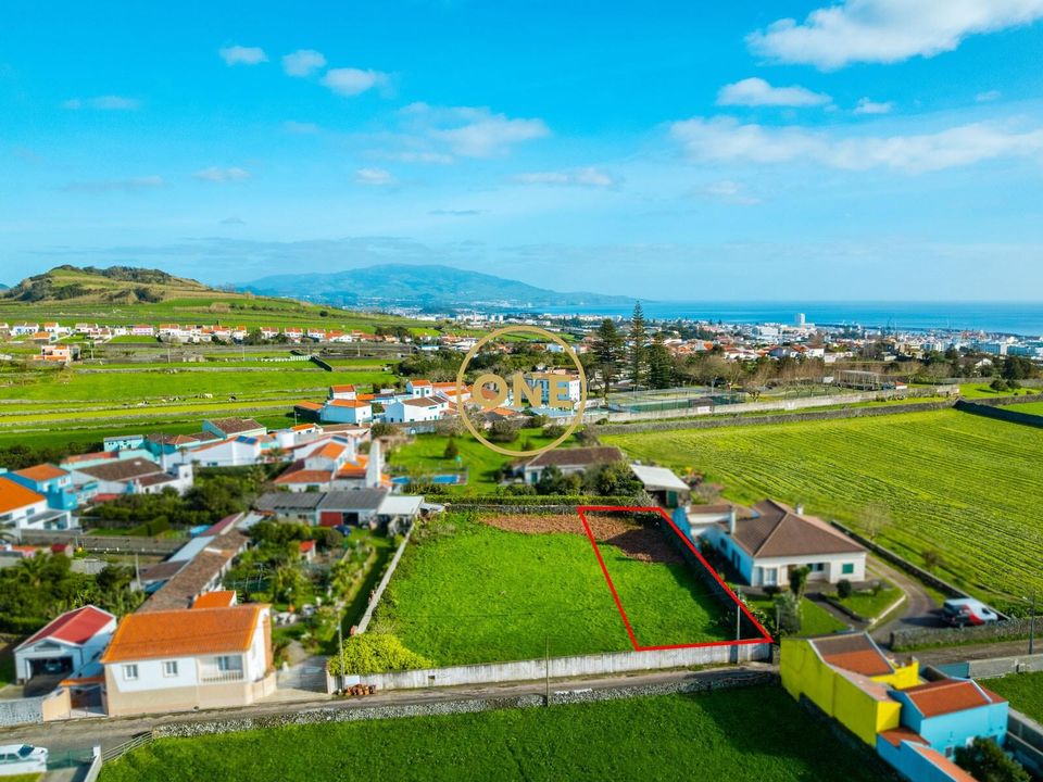 Helårsgrund i Ponta Delgada, Sao Miguel - foto 1