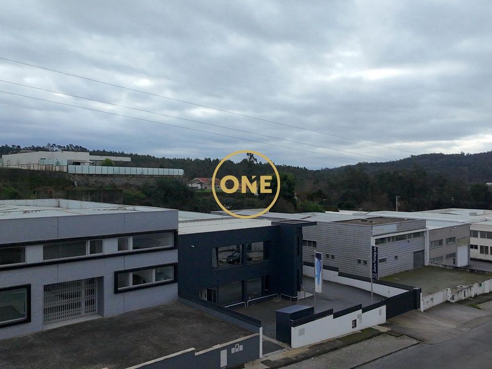 Commercial property in Barcelos, Braga - photo 2