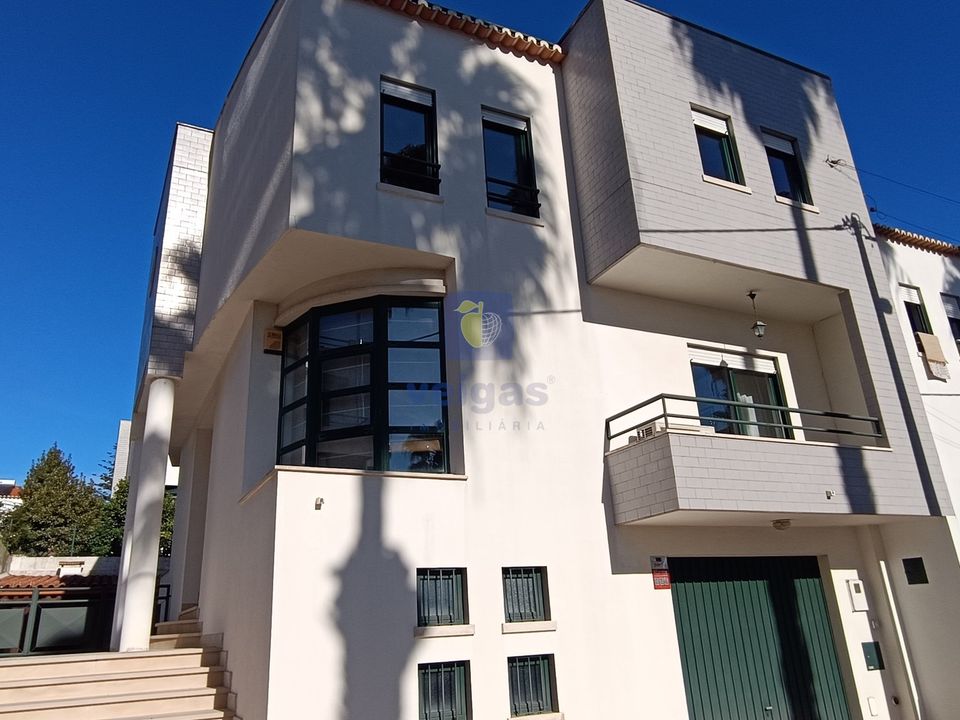 Haus in Loures, Lisbon - Foto 1