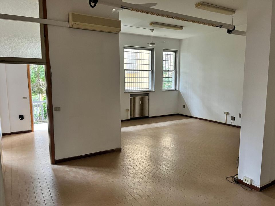 Erhvervsejendom i Rimini, Rimini - foto 2