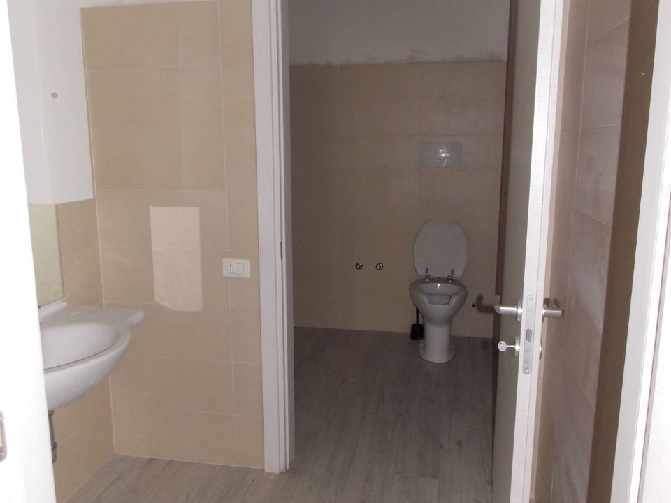 Erhvervsejendom i Spinetoli, Ascoli Piceno - foto 5