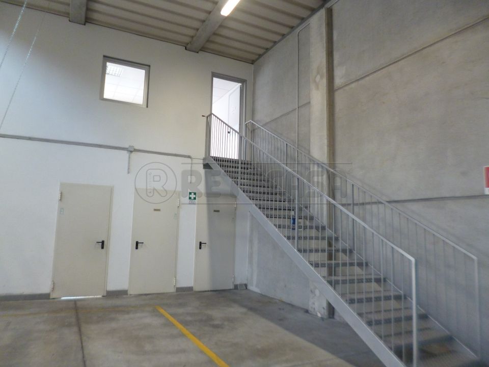 Erhvervsejendom i Montebello Vicentino, Vicenza - foto 4