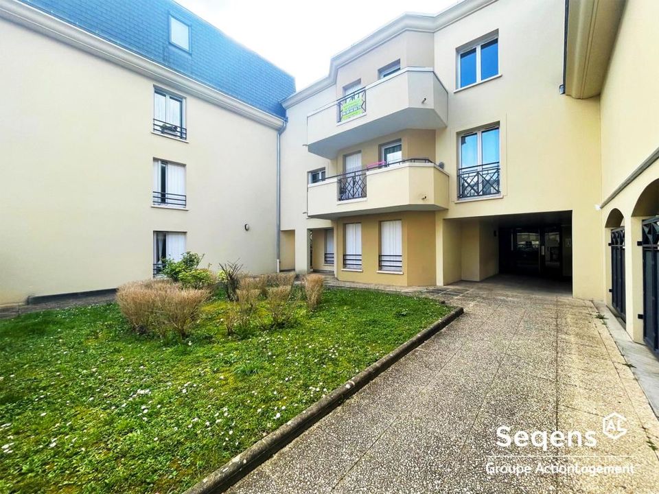 Lejlighed i Les Mureaux, Yvelines - foto 1