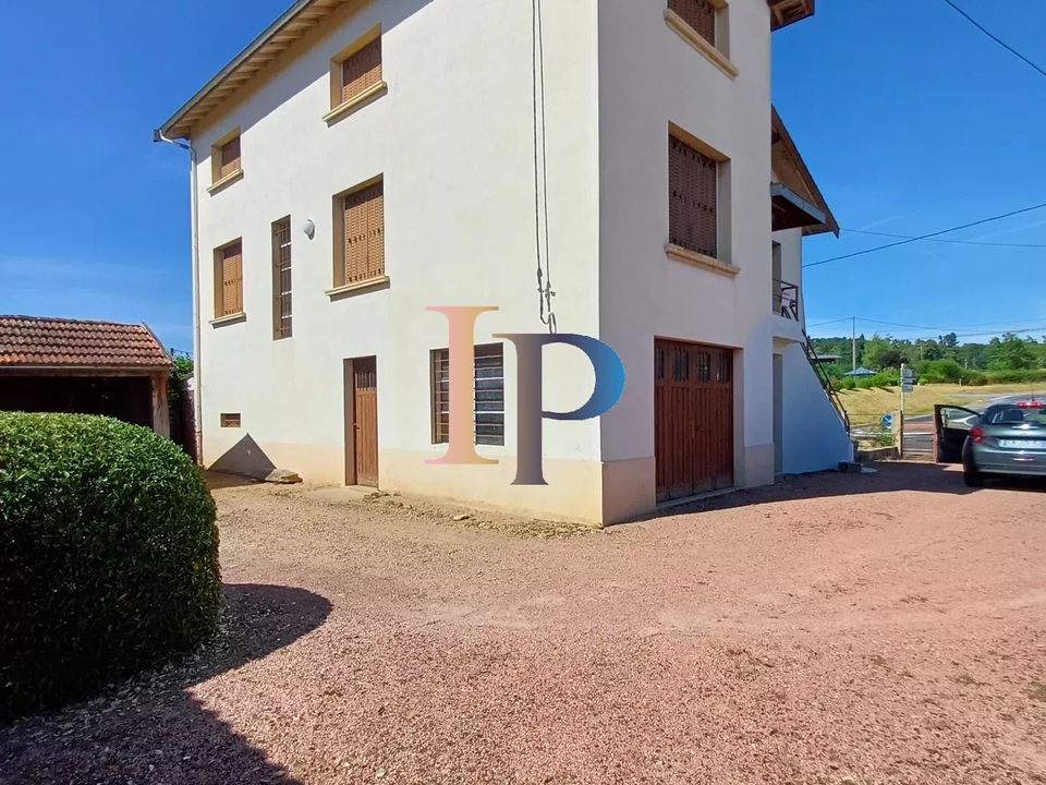 Villa i Pouilly-sous-Charlieu, Loire - foto 3
