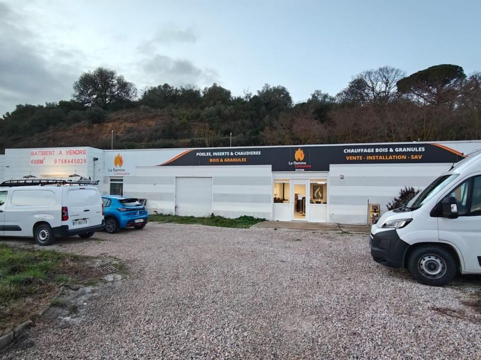 L'establiment comercial a Limoux, Aude - foto 1