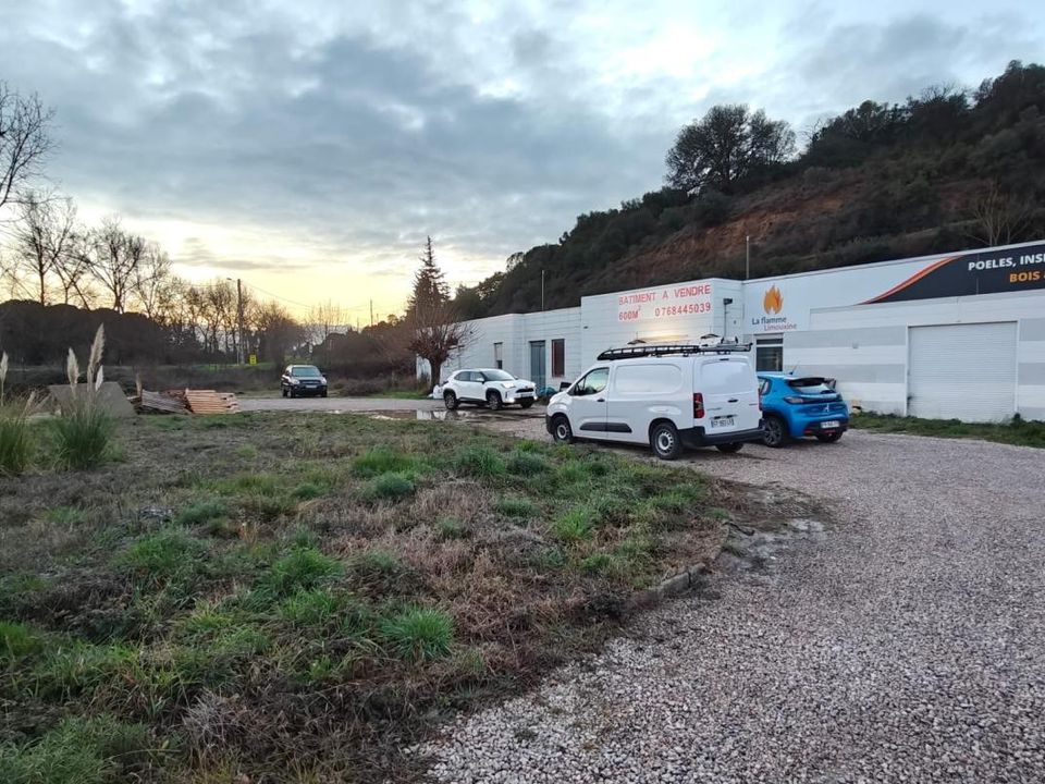 L'establiment comercial a Limoux, Aude - foto 2