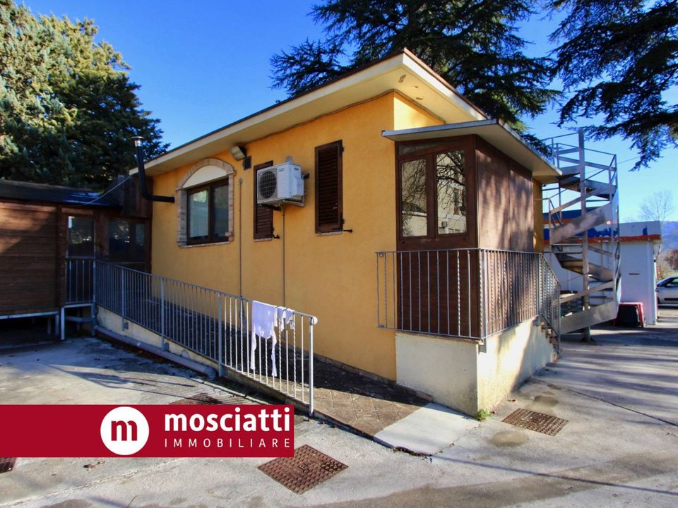Erhvervsejendom i Muccia, Macerata - foto 2