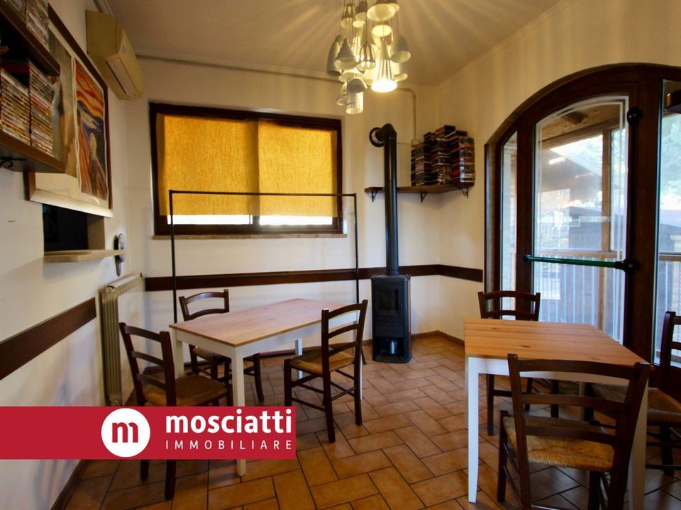 Erhvervsejendom i Muccia, Macerata - foto 3