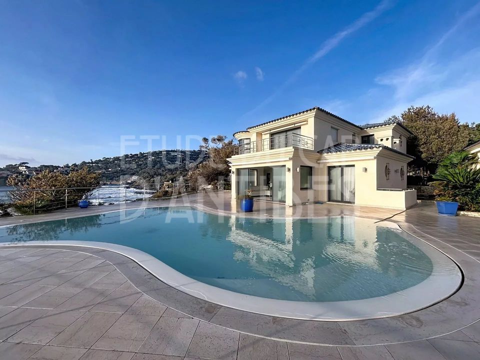 Villa i Roquebrune-sur-Argens, Var - foto 1