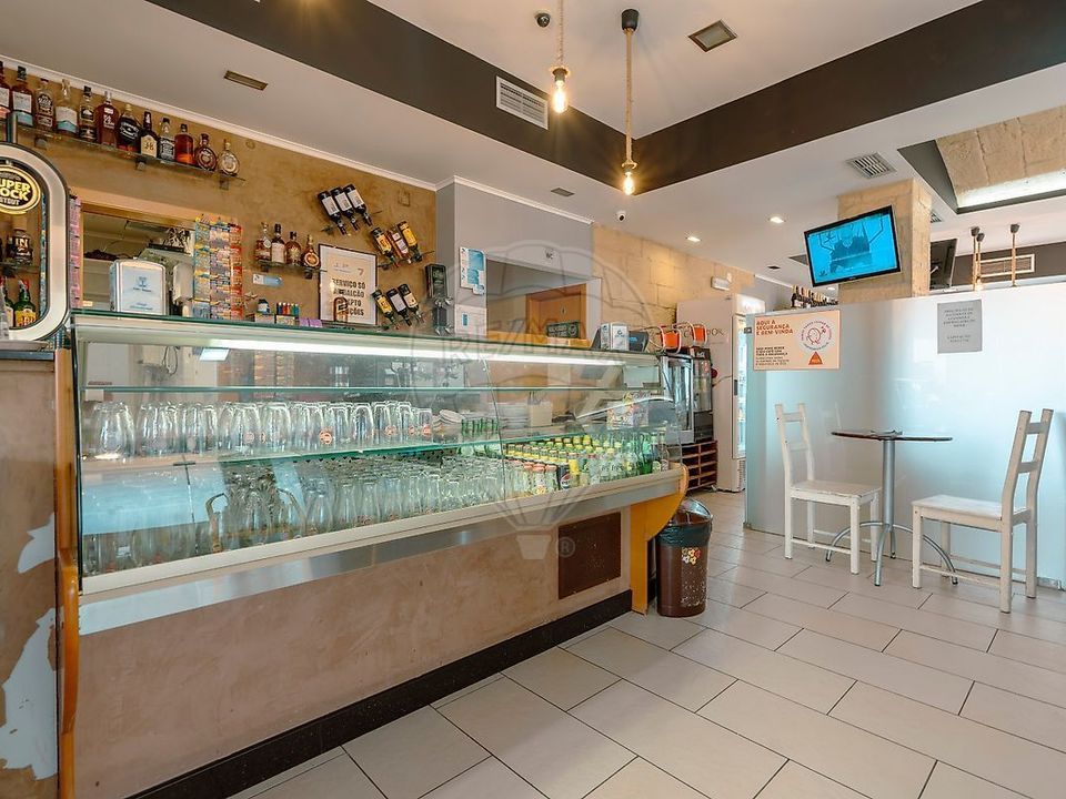 L'establiment comercial a Silveira, Lisbon - foto 4