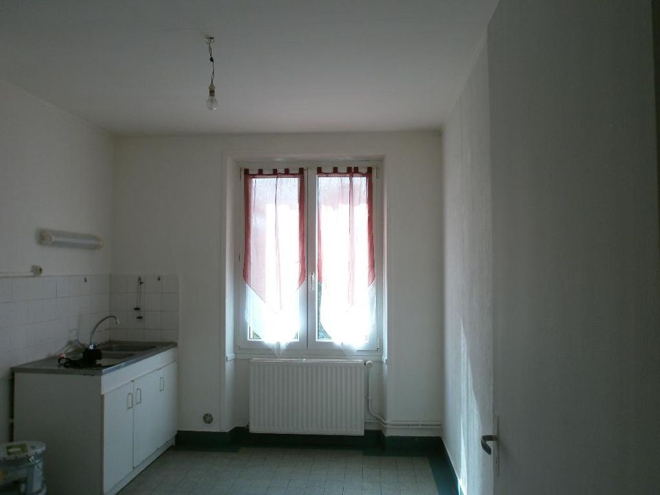 Lejlighed i Charleville-Mézières, Ardennes - foto 3