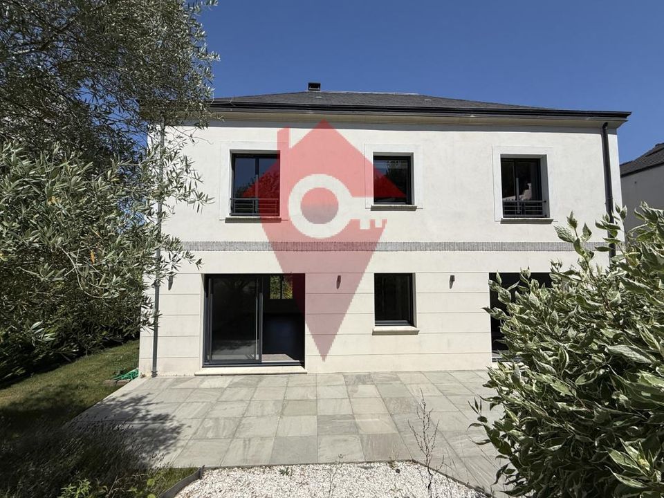 Villa i Villennes-sur-Seine, Yvelines - foto 1