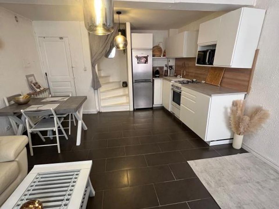 Villa en Grigny, Rhone - foto 1