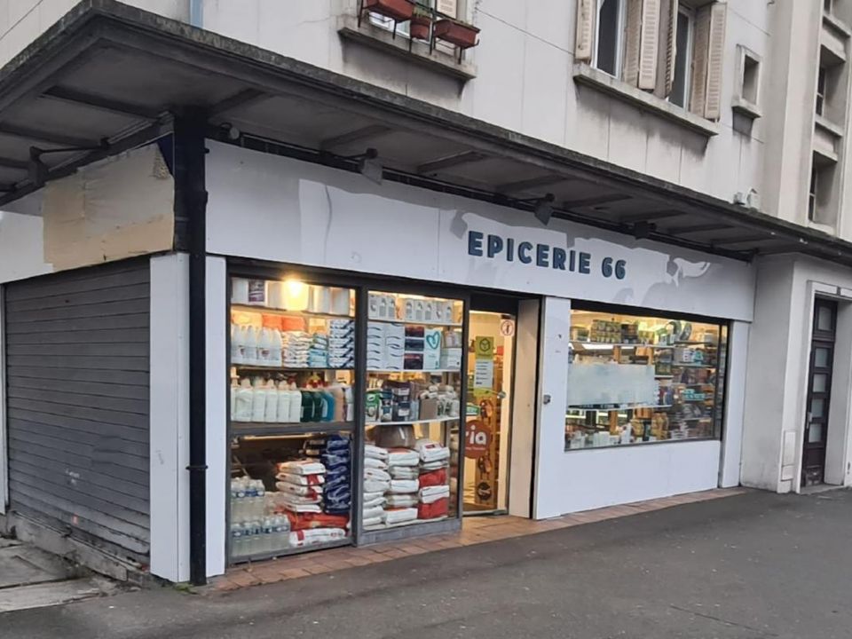 Erhvervsejendom i Argenteuil, Val-d'Oise - foto 1