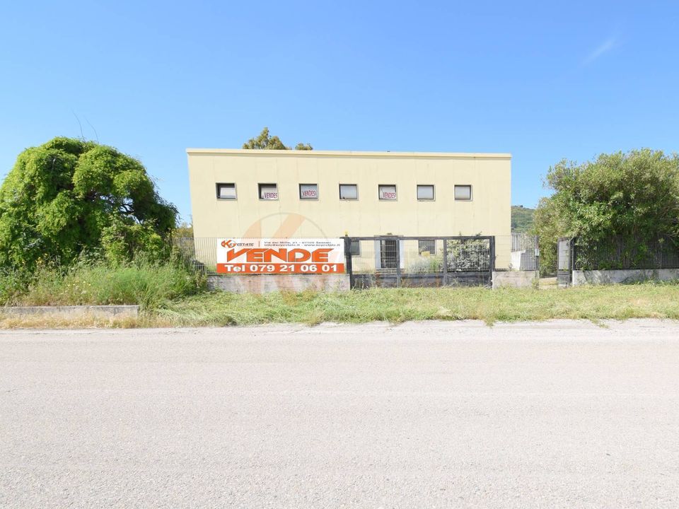 Erhvervsejendom i Muros, Sassari - foto 1