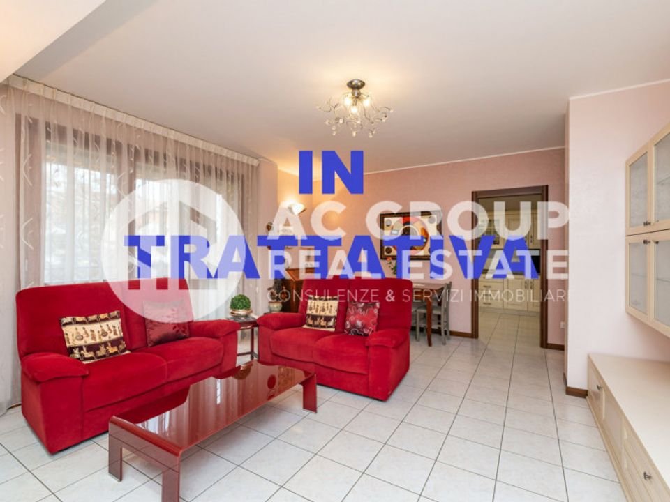 Appartement in Saronno, Varese - foto 1
