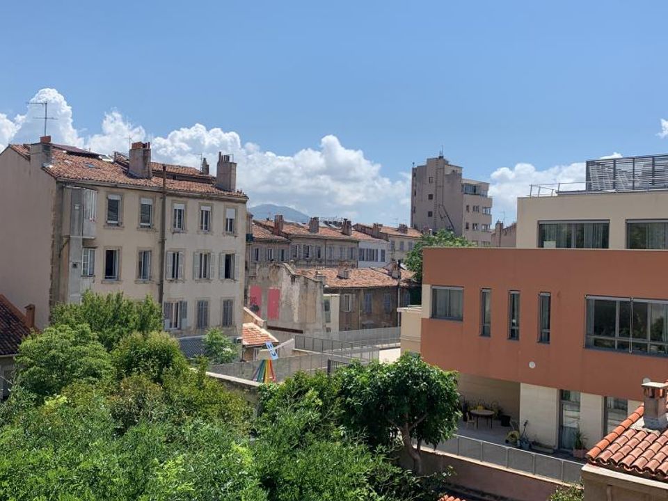 Estudi a Marseille, Bouches-du-Rhone - foto 3