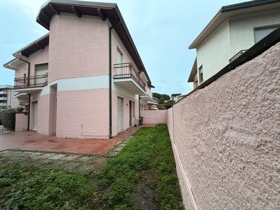 Villa i Viareggio, Lucca - foto 1