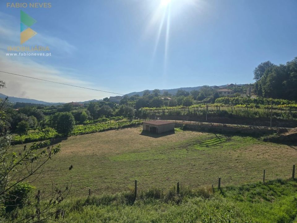 Helårsgrund i Arcos de Valdevez, Viana do Castelo - foto 2