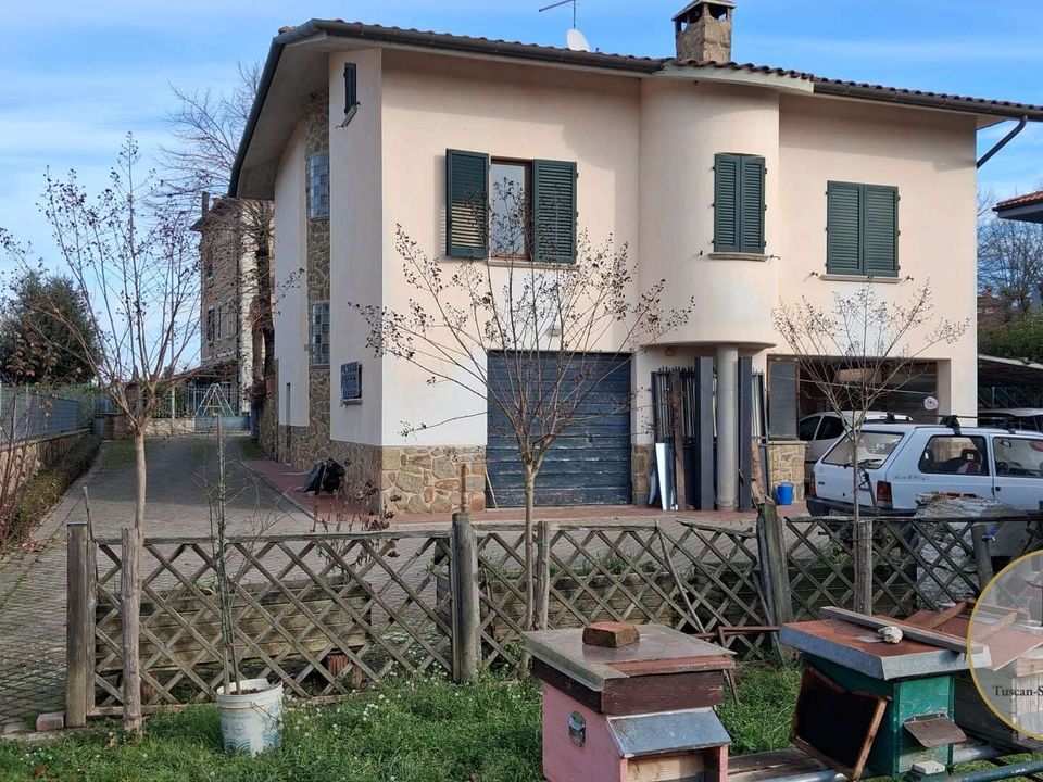 Villa i Monteroni d'Arbia, Siena - foto 1