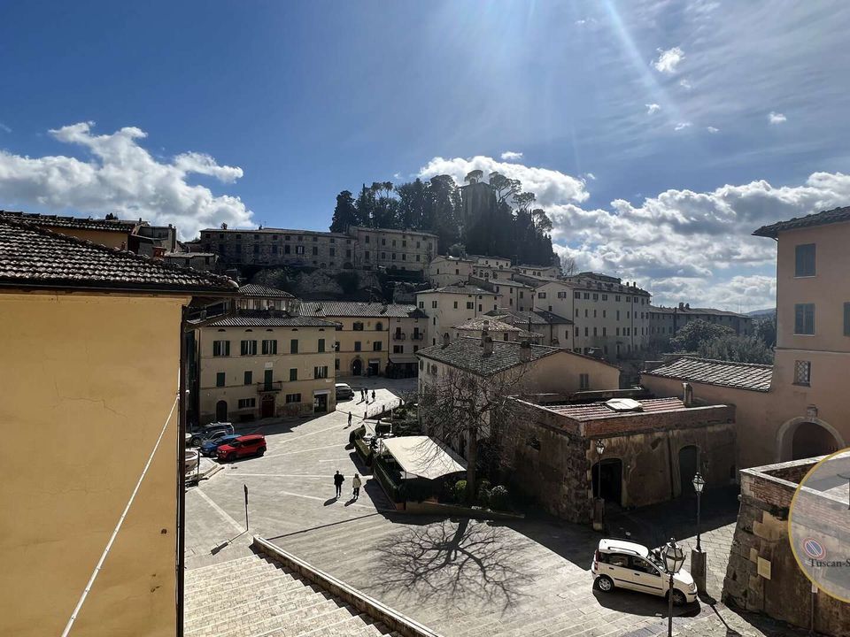 Lejlighed i Monteroni d'Arbia, Siena - foto 2
