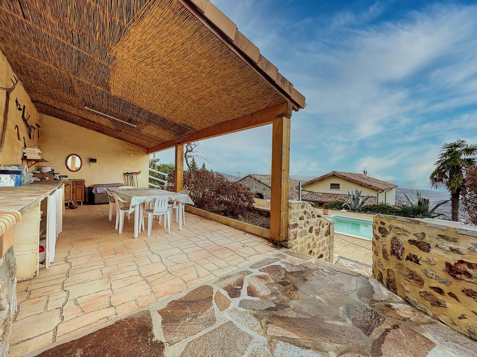 Villa i Vals-les-Bains, Ardeche - foto 1