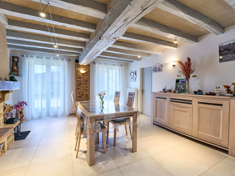 Landejendom i Saint-Quentin-en-Mauges, Maine-et-Loire - foto 1