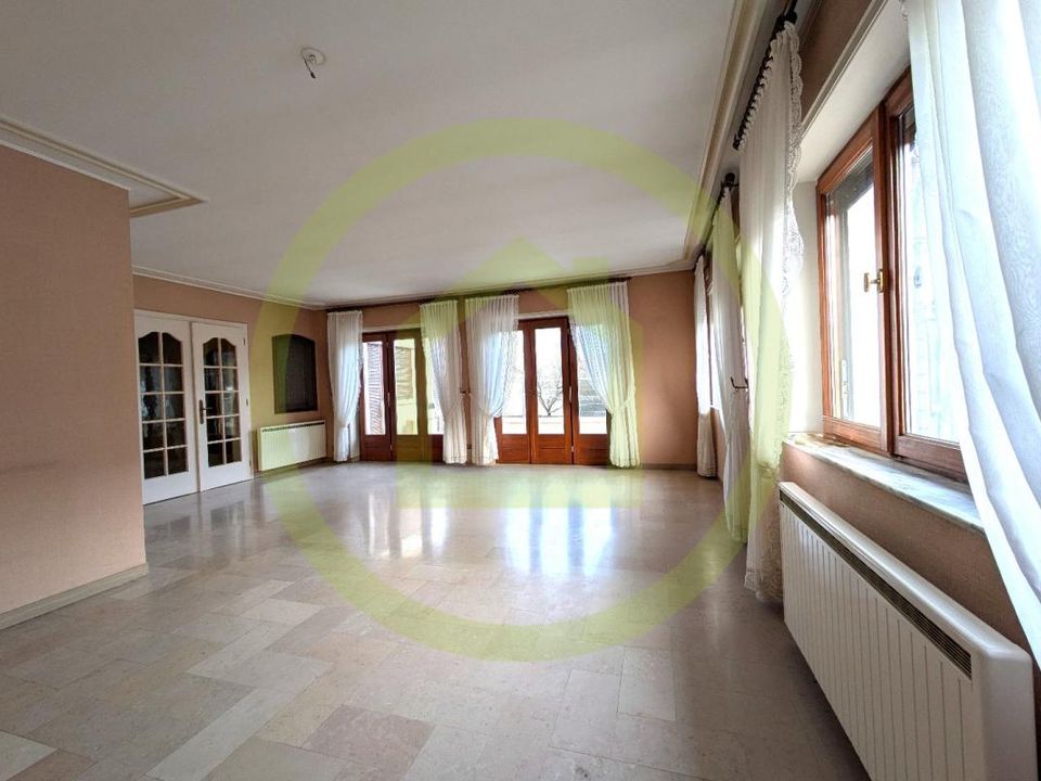 Villa i Courcelles-Chaussy, Moselle - foto 1