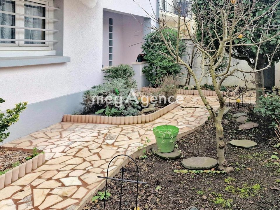 Villa i Ormesson-sur-Marne, Val-de-Marne - foto 1