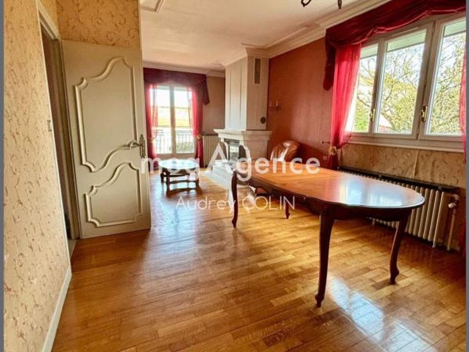 Villa i Villeneuve-sur-Yonne, Yonne - foto 4