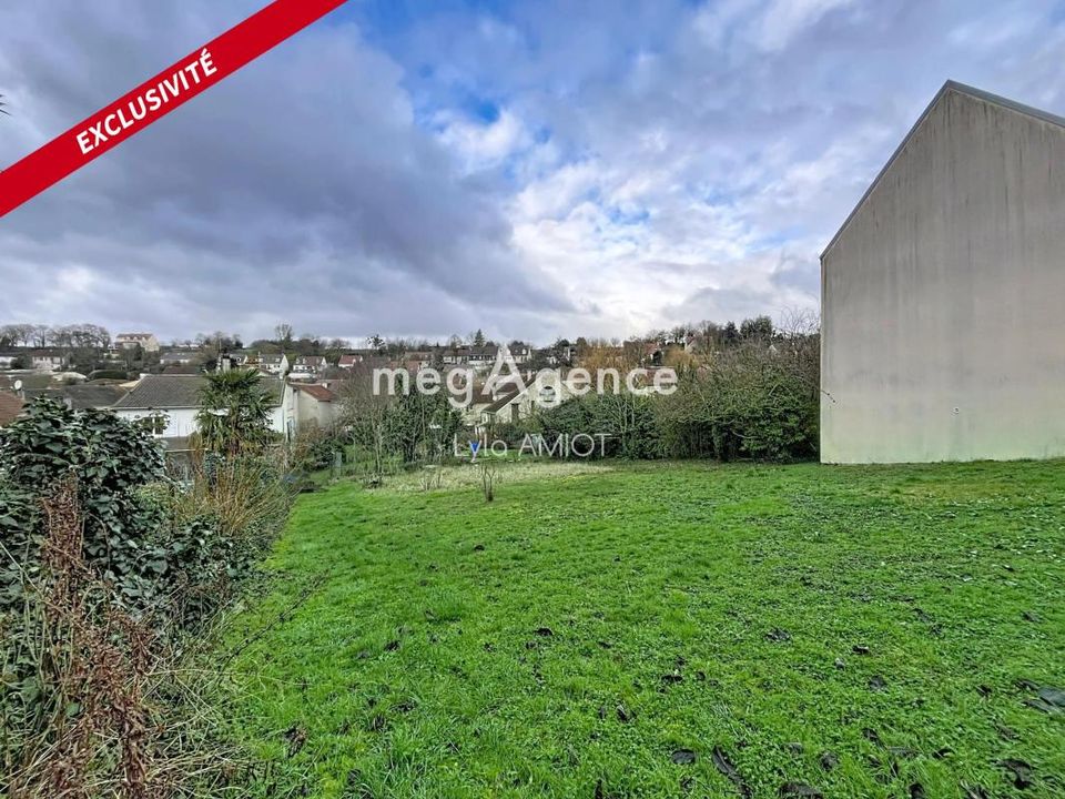 Helårsgrund i Gaillon-sur-Montcient, Yvelines - foto 1