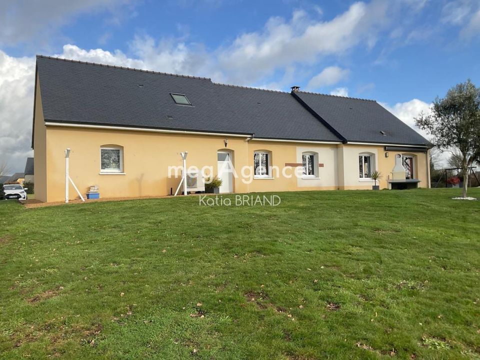 Villa i Marcillé-la-Ville, Mayenne - bilde 1