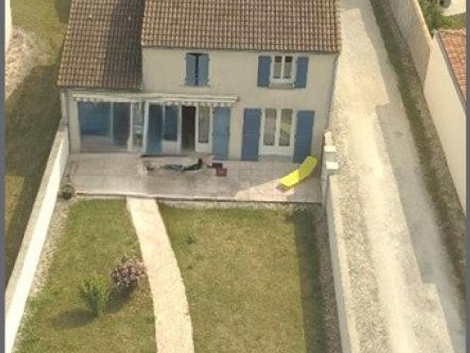 Villa a Colombiers, Charente-Maritime - foto 1