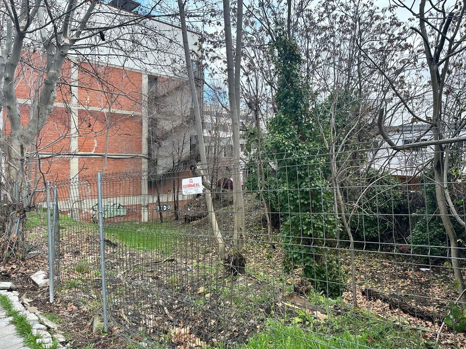 Helårsgrund i Pozuelo De Alarcon, Madrid - foto 5
