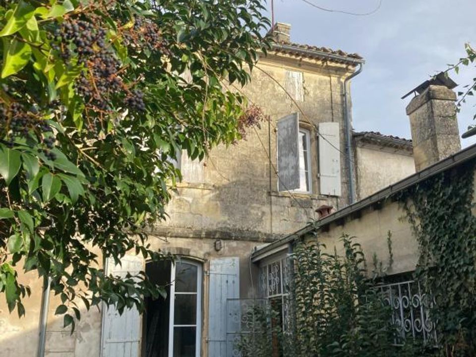 Villa i Saint-Andre-de-Cubzac, Gironde - foto 1