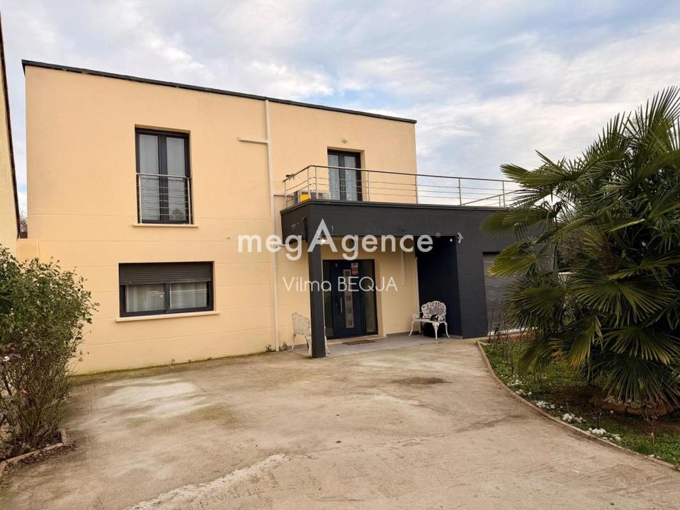 Villa i Sens, Yonne - foto 1