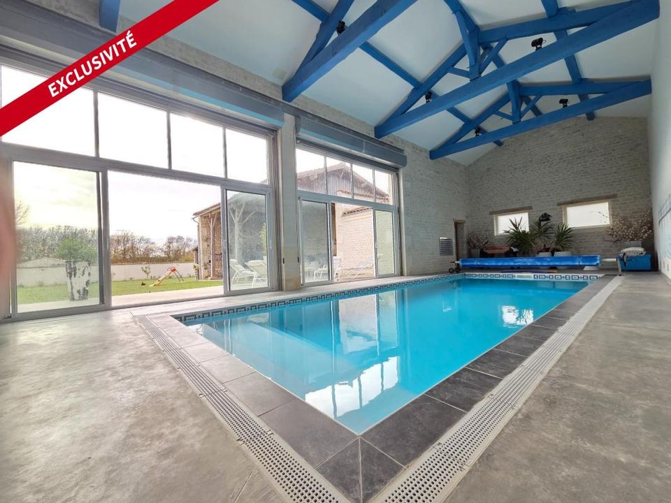 Villa i Loire-sur-Nie, Charente-Maritime - foto 1