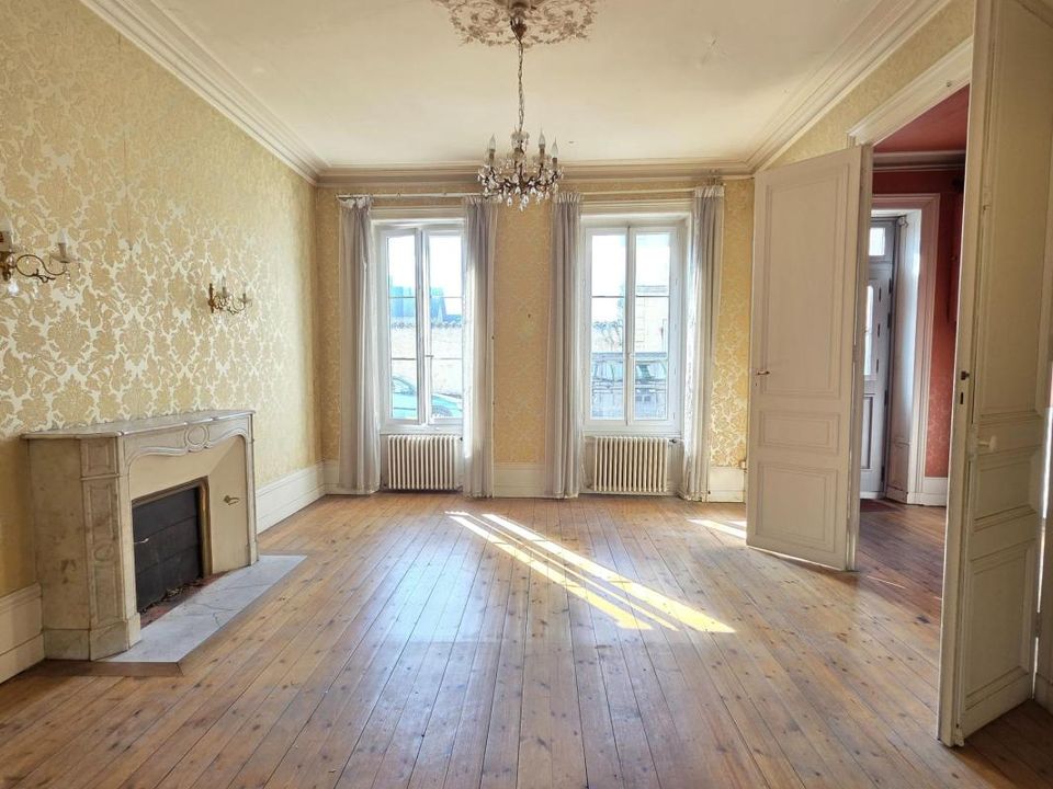 Villa i Saint-Jean-d'Angely, Charente-Maritime - bilde 2