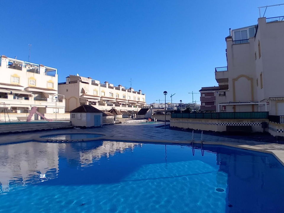 Lejlighed i Santa Pola, Alicante - foto 1