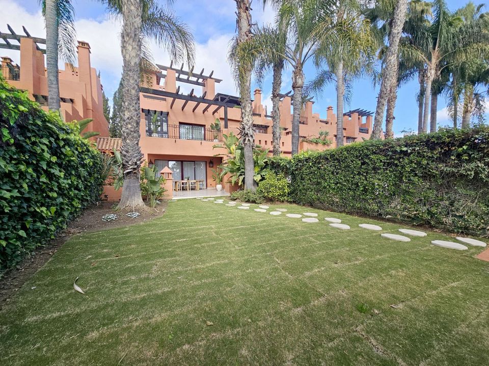 Rækkehus i Marbella Golden Mile, Malaga - foto 1