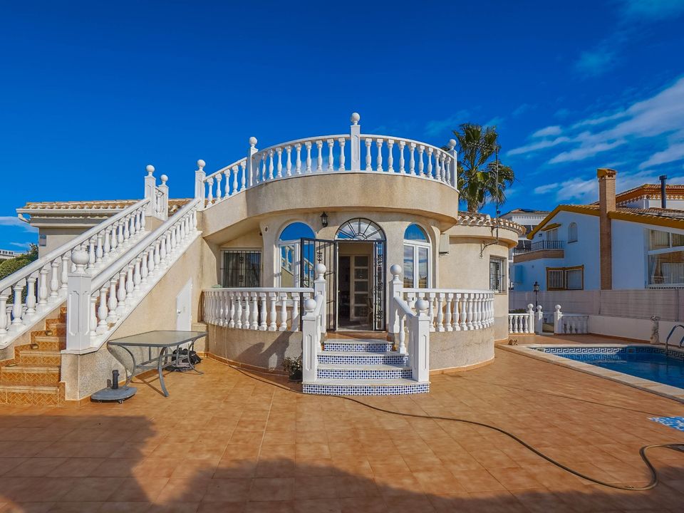 Villa i La Marina, Alicante - foto 1