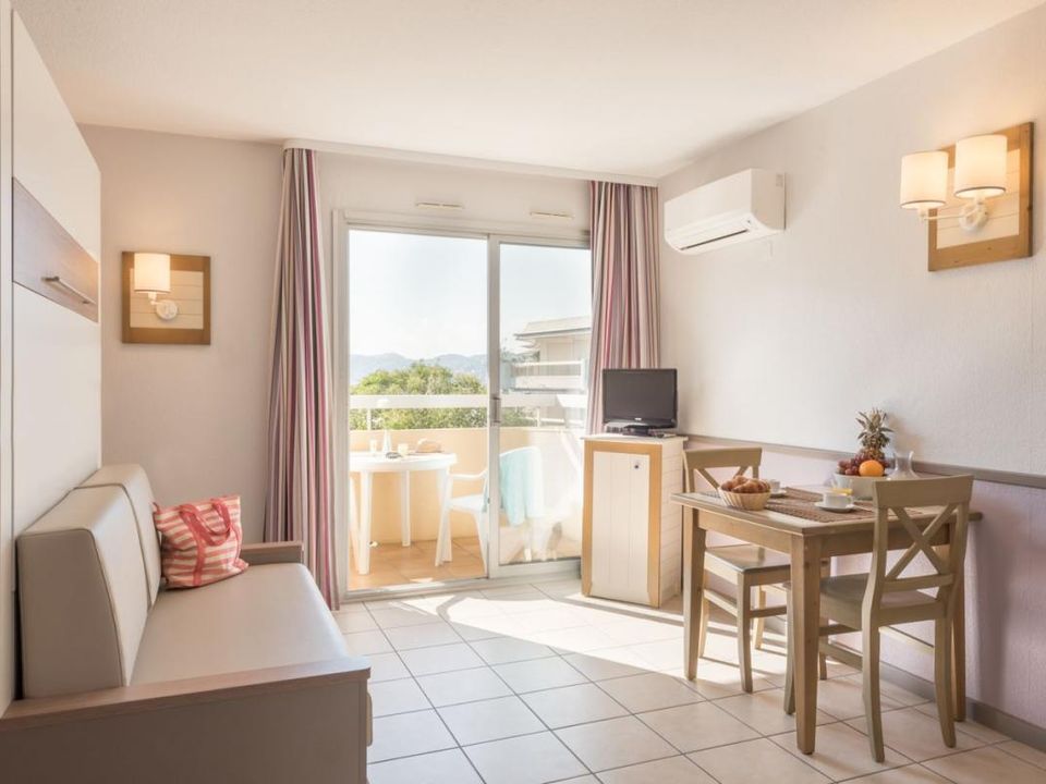 Lejlighed i Juan-les-Pins, Alpes-Maritimes - foto 2
