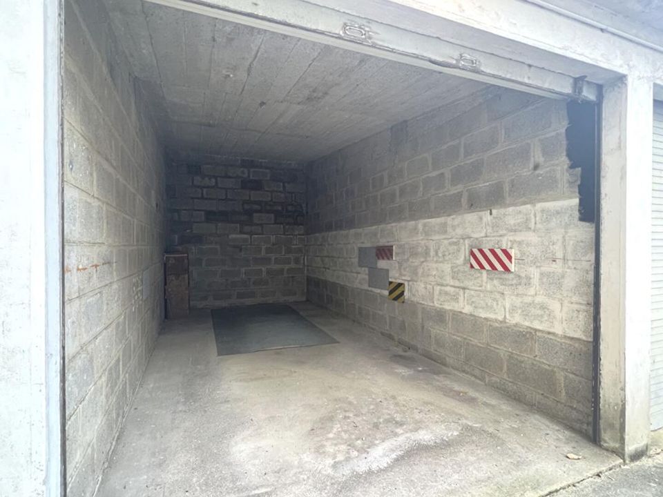Garage i Asnières-sur-Seine, Hauts-de-Seine - foto 2